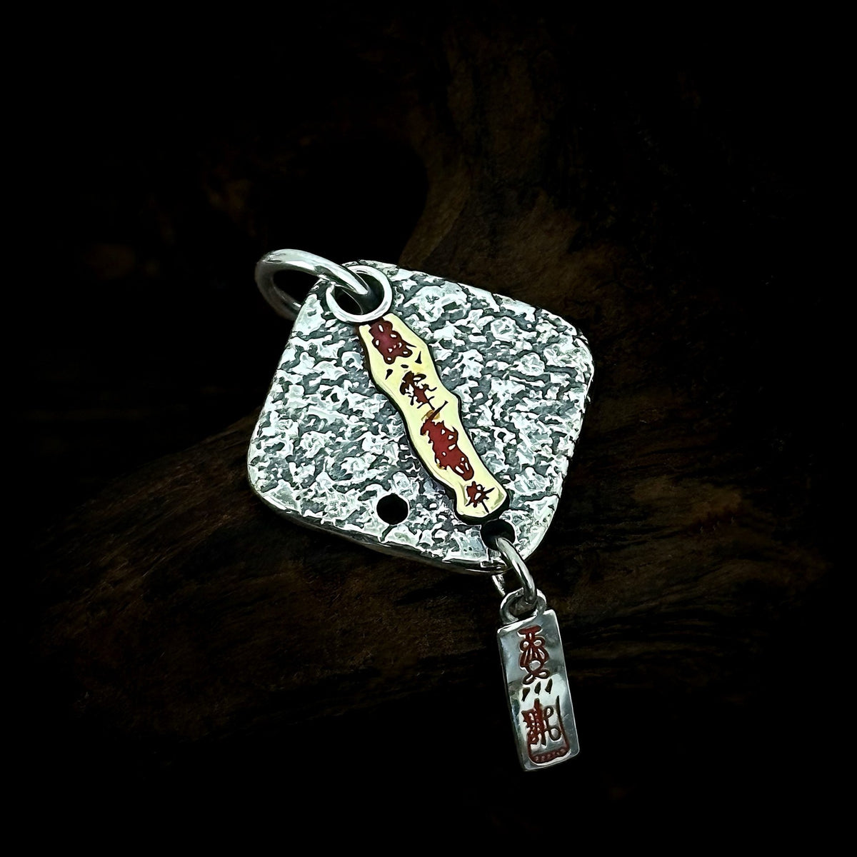 TaoWards Wealth Treasury Textured Tag Pendant Necklace — additional design view