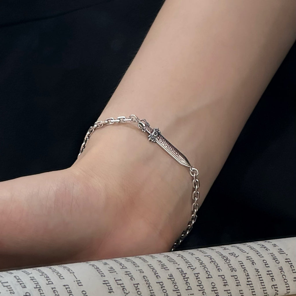 TaoWards Ziwei Talisman Sword Chain Bracelet — design detail
