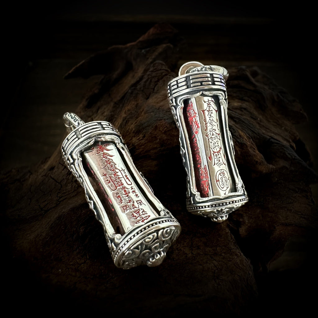 TaoWards Rotating Talisman Column Pendant Necklace — design detail
