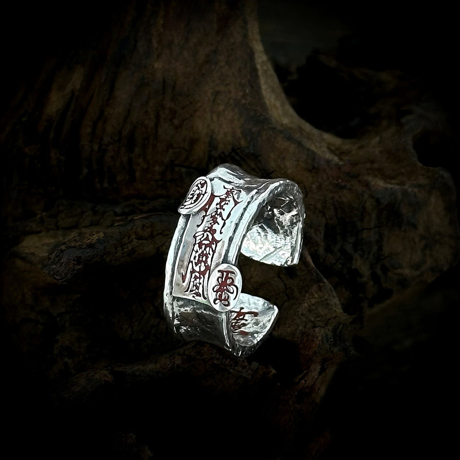 TaoWards Talisman Scroll Open Ring — front view