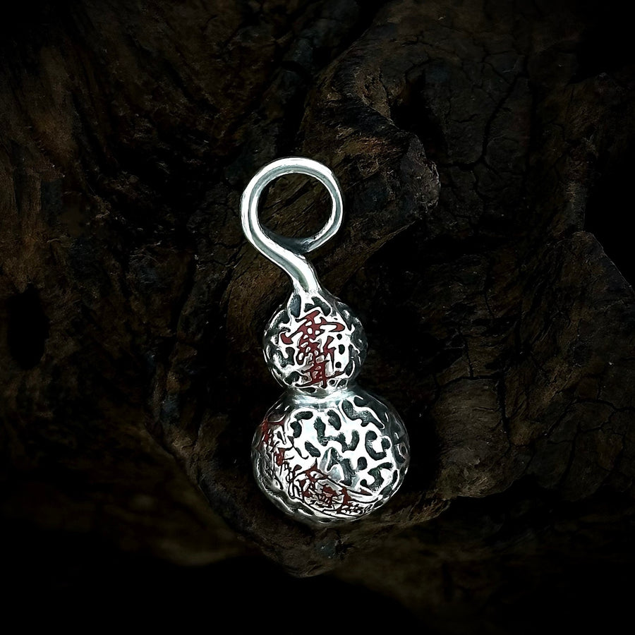 TaoWards Ziwei Talisman Gourd Pendant Necklace — front view