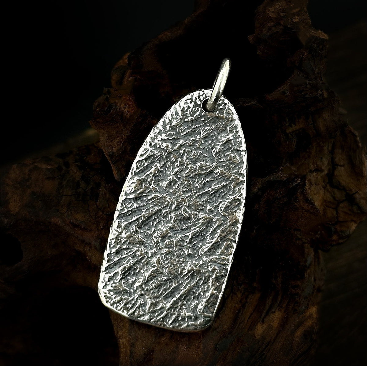 TaoWards Textured Yin Yang Tag Pendant textured reverse