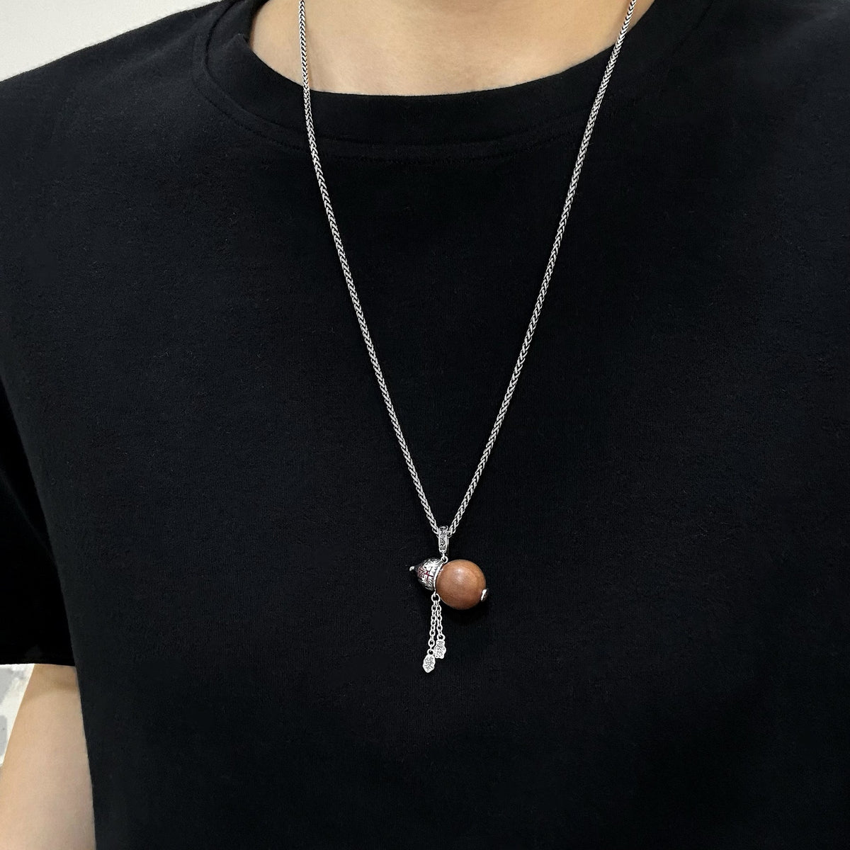 TaoWards Jujube Wood Wealth Gourd Pendant Necklace — design detail