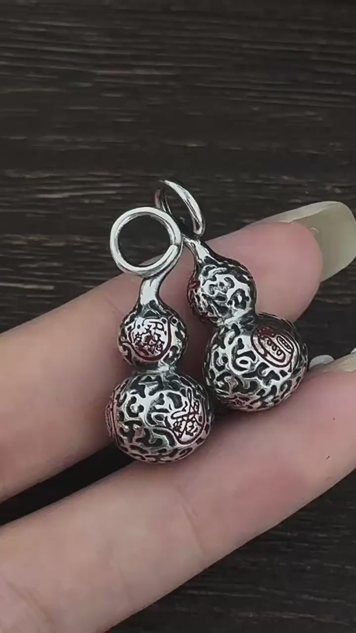 TaoWards S925 Silver Ziwei Talisman Gourd Pendant product video